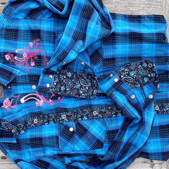 Western Blue Plaid with Crystal Snaps - Picture 7 of 7